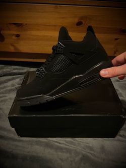 Jordan 4 Black Cat Size 8 Men’s Shoes