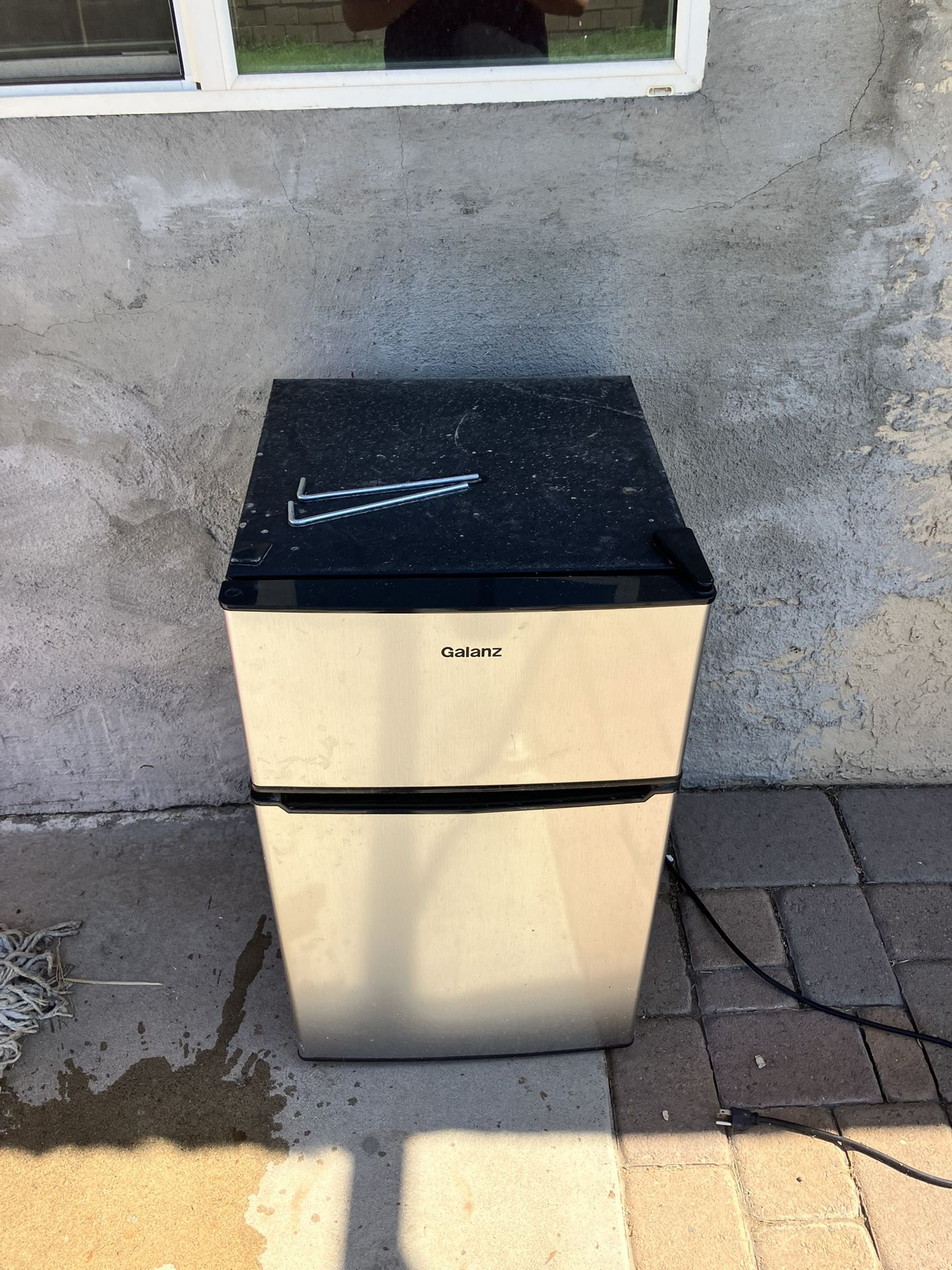 Mini Fridge