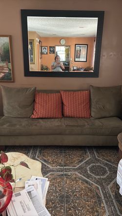 Use sofa with convertible bed
