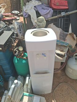 Water cooler