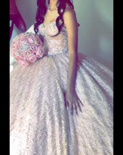 Quinceñera dress