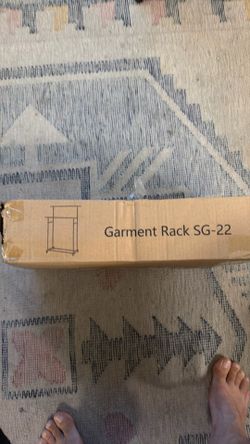 Garment rack