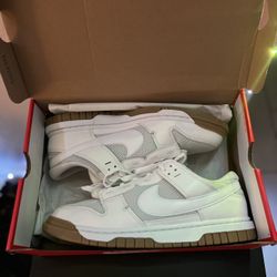 Nike Dunk low Jumbo White/gum Size 11