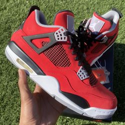 Air Jordan Retro 4s Toro $260 FIRM 