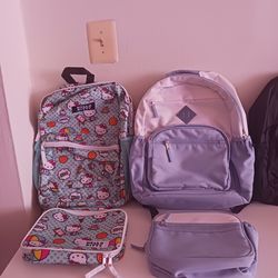 All for Only 30 dollars (all paid 160 dollars).
Original Hello Kitty backpack and lunch box like New.
High quality!!!!!
Children Place backpack light 
