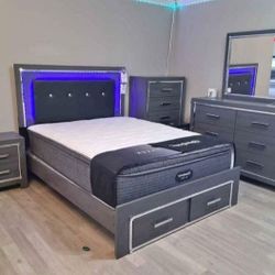 LODANNA GRAY LED STORAGE BEDROOM SET