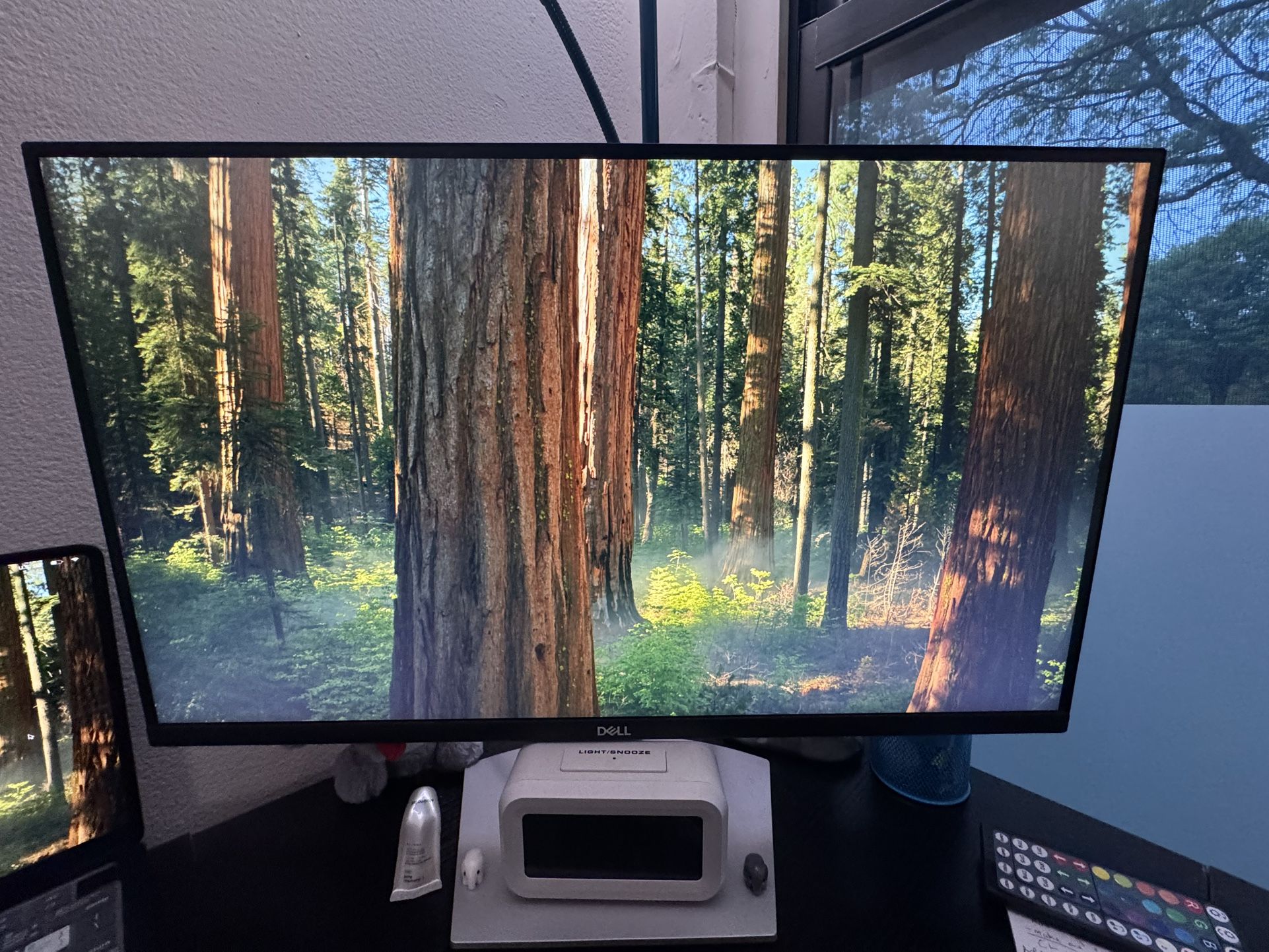 Dell S2721D 27โ QHD Monitor โ Excellent Condition!