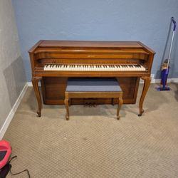 Free Piano