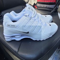 Nike Shox Nz 