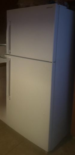 Refrigerator ~ White