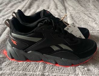 Reebok zig vizome training shoes for boys