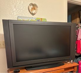 Olevia 47x28 inches entire tv  Screen is 37” x21”. Works great with dire stick has amazing imaging the picture is nice nothing wrong with tv at all. M