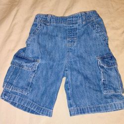 Boys Size 5 Shorts • Garanimals 