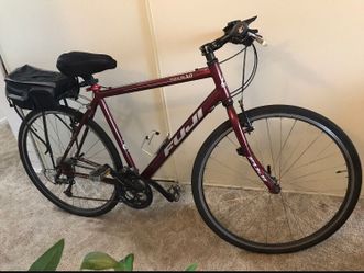 Road Bike. Fuji Absolute 3.0