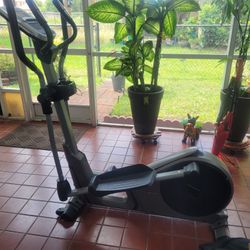Elliptical Exercise Machine