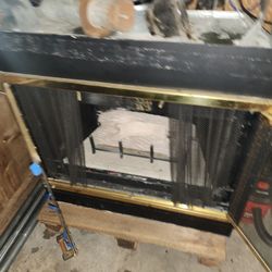 Fireplace insert for sale (contact info removed)