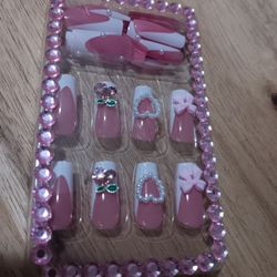Press On Nails