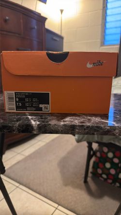 Blazer Mid 77