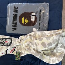 ( Bape Hoodie )