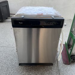 Whirlpool Dishwasher 