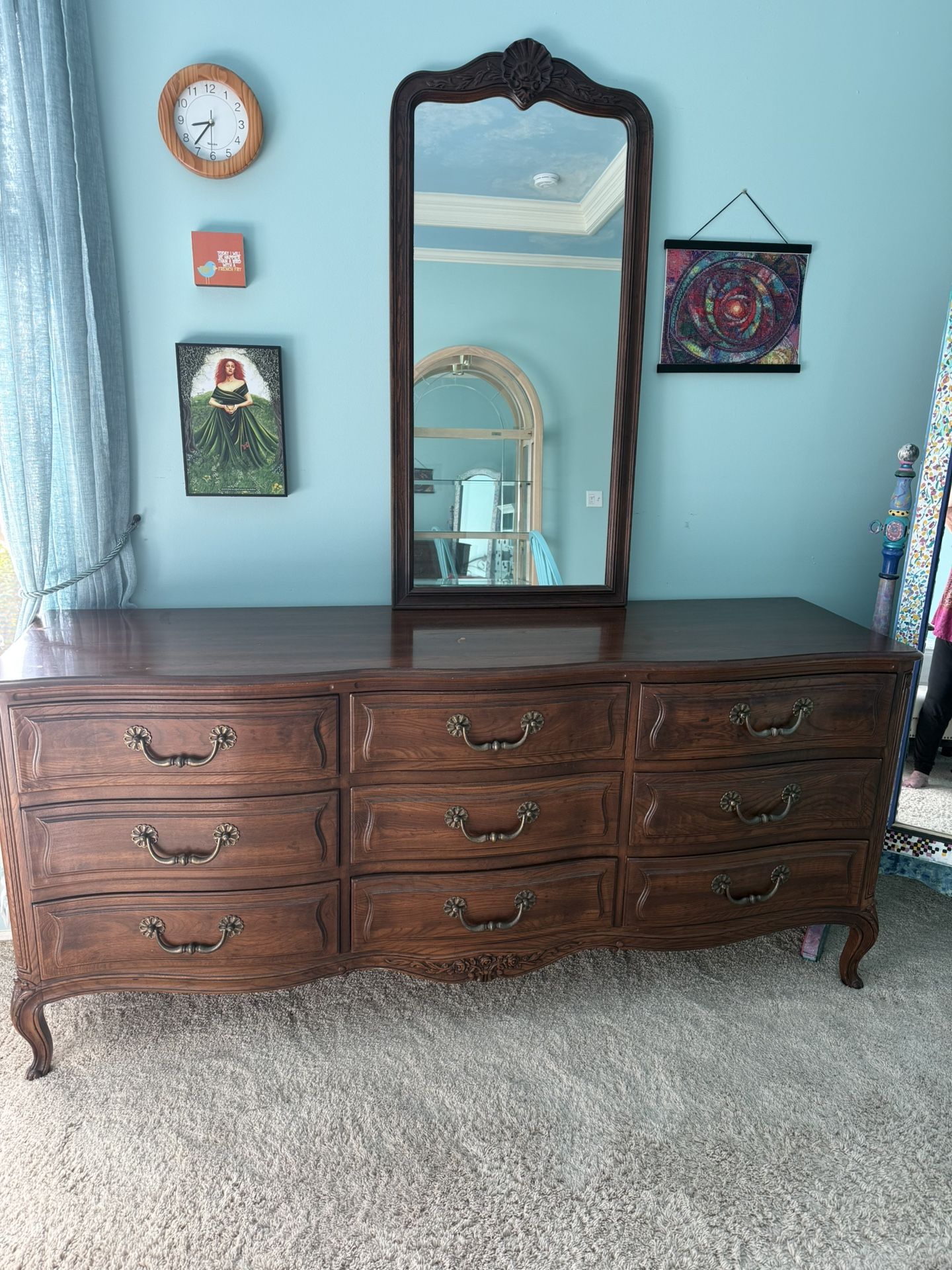 Quality Henredon 1980s Dresser With Mirror