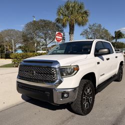 2018 TOYOTA TUNDRA TRD SPORT 