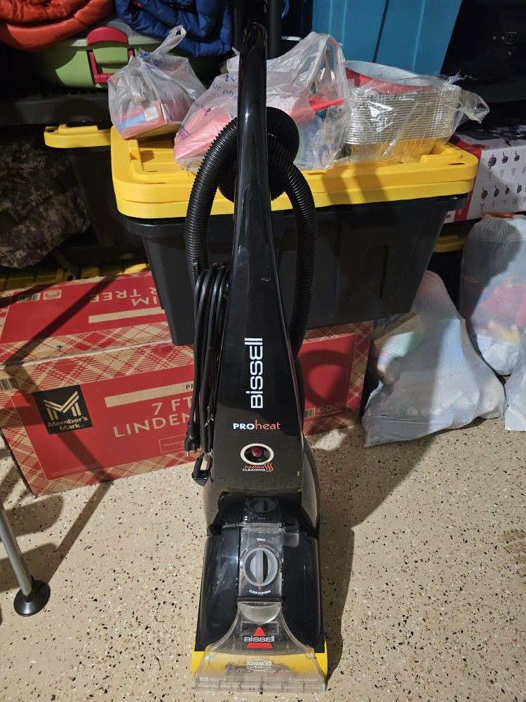 Bissell Carpet Cleaner