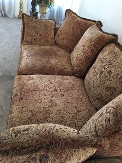 Coach good condition every every Pillows with zipper It’s washable