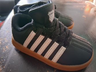 Kswiss size 5.5c