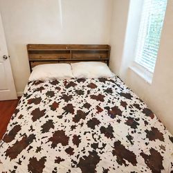 Bed frame/mattress