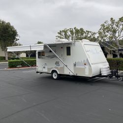 2006 Kodiak Thor Skamper HYbrid Trailer 17fl