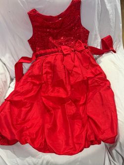 Vestidos de niña en buen estado
