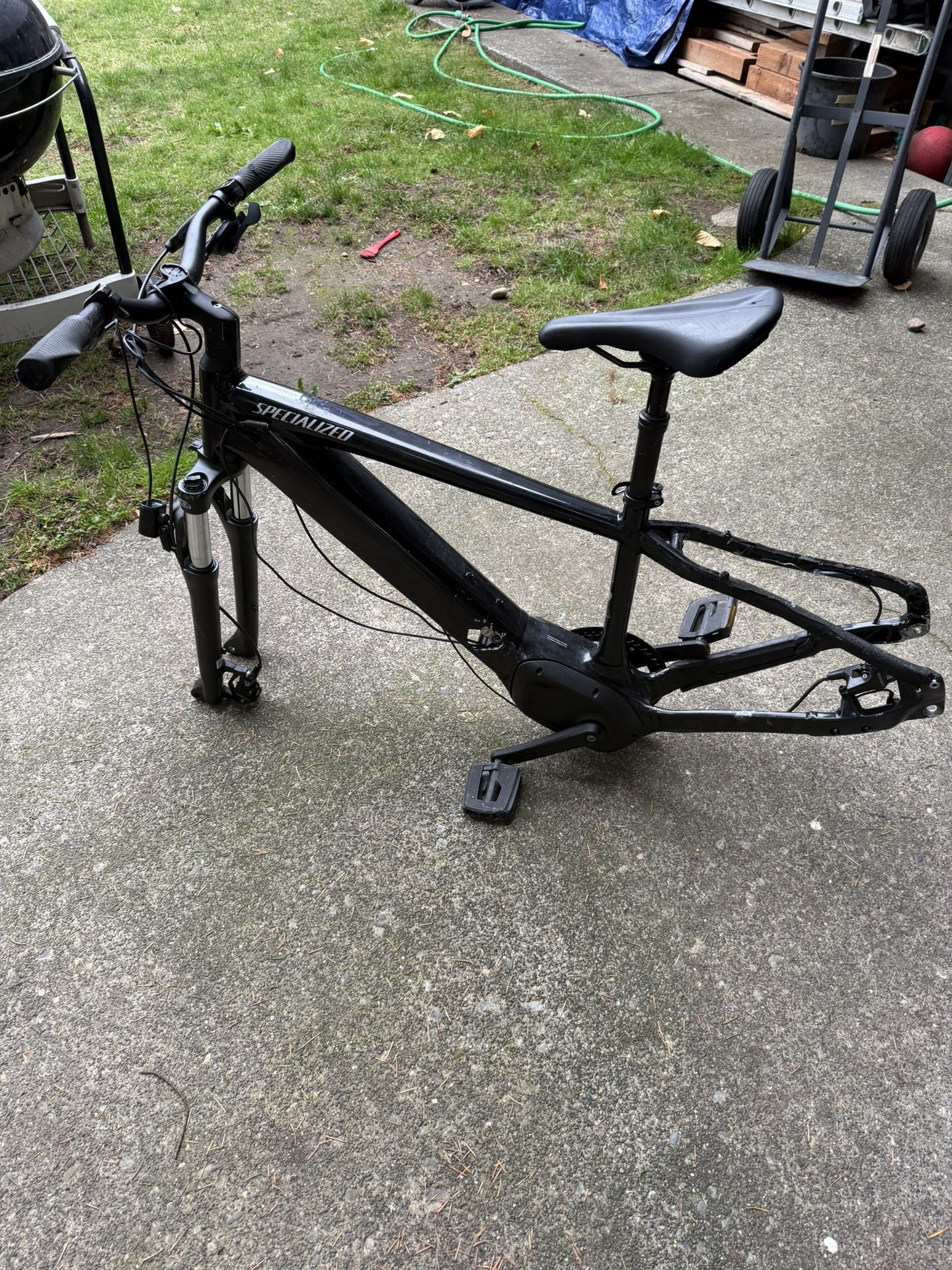 SPECIALIZED Vado 4.0 MENS ELECTRIC BIKE FOR PARTS