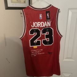 Nike Off-White x Jordan red jersey size xl