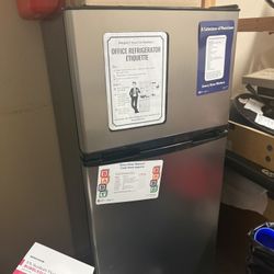 Vaccine Refrigerator