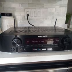 Marantz Av Surround Receiver NR1711