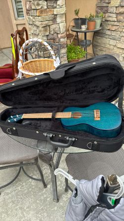 Kala Brand Ukelele (blue)