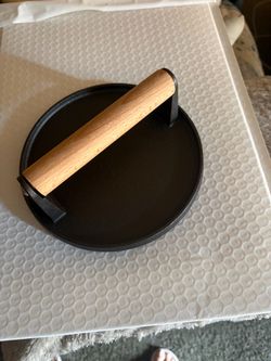 Cast Iron Burger press