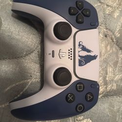 Special Edition GOD OF WAR RAGNAROK PS5 CONTROLLER