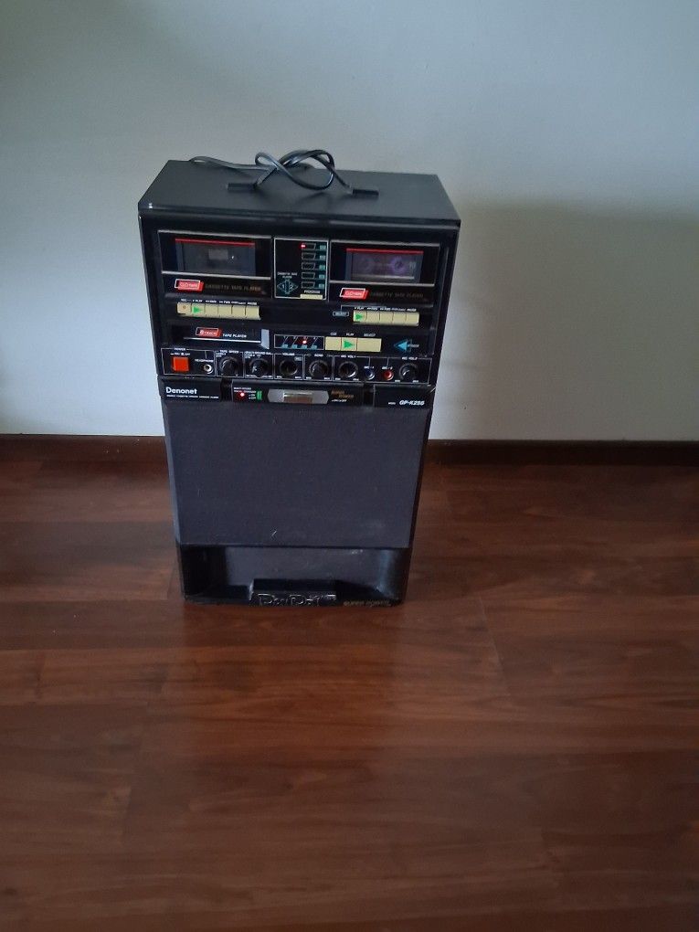 Denonet Double Cassette 8strack Karaoke Player