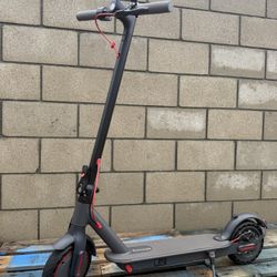 Electric scooter