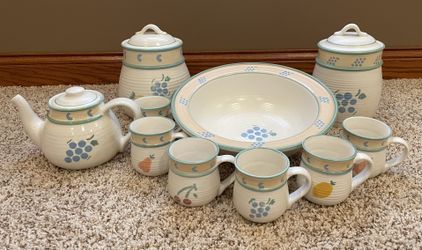 Ambrosia Treasure Craft Vintage 13 pc set