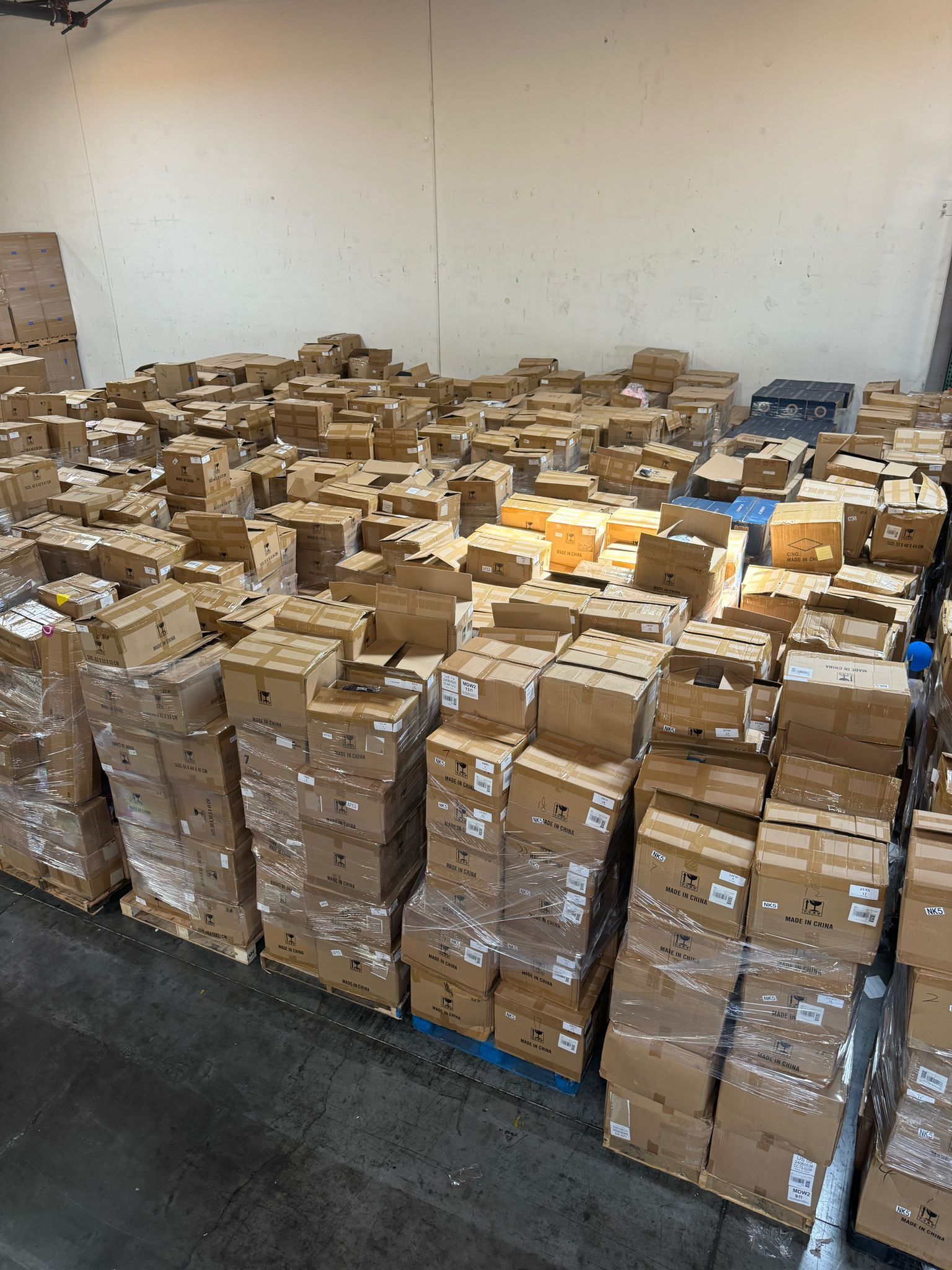 Bulk mystery pallets for cheap - moving sale liquidation wholesale swap meet All Brand New , Unopened Box - 