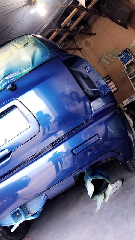 Quality paint Cars, Boat, Bikes 🎨, NEW CLEAR COAT , polish , touch up, fix bumps , and new part INBOX ME FOR A AFFORDABLE PRICE FOR YOU. COME BY TODA