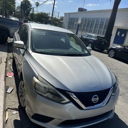 $$4900 Nissan Sentra