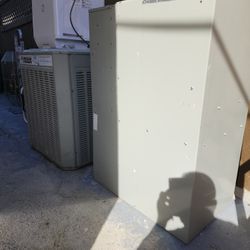Central Air Conditioner Unit
