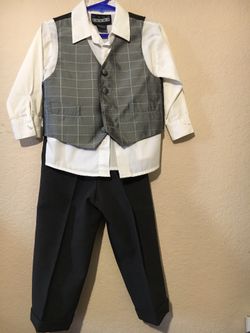 Kids vest suit size 3T Wear once