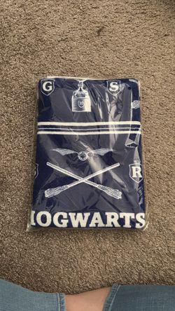 NEW Harry Potter Hogwarts Quidditch Beach Towel – Loot Crate Exclusive
