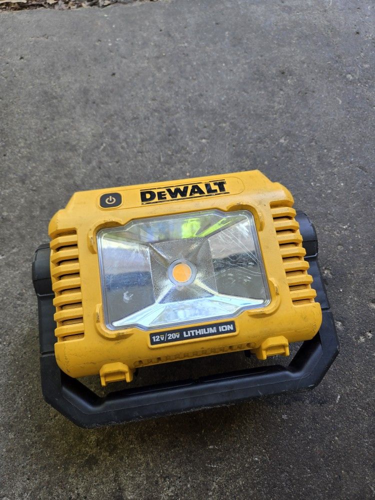 Dewalt Light
