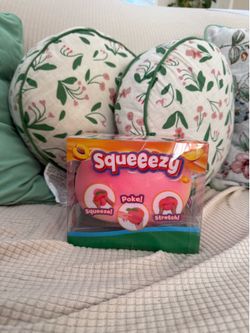 Squeeezy Peach